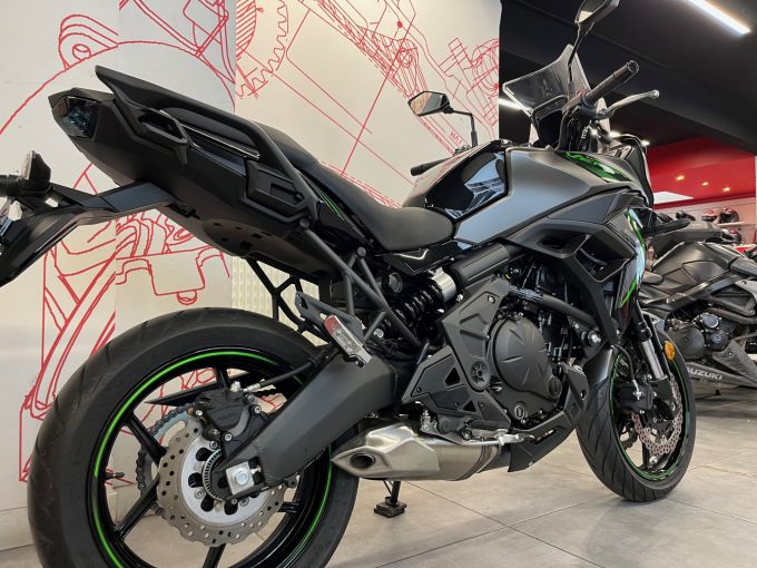 KAWASAKI VERSYS 650 4