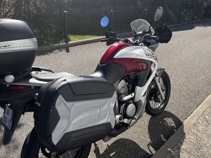 HONDA XL 700 4