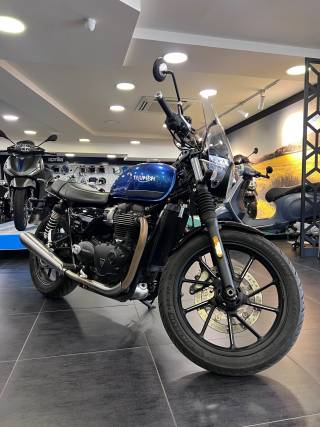 TRIUMPH STREET TWIN  900 - 2021