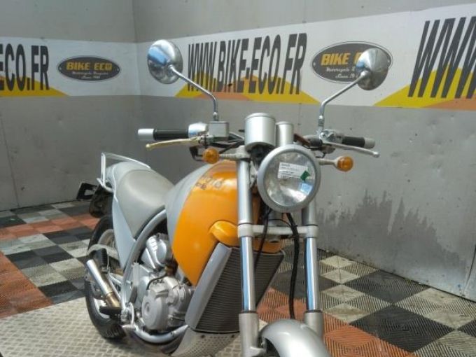 APRILIA MOTO 6.5 Stark 4