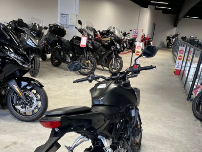 HONDA CB125R CB 125 R 4