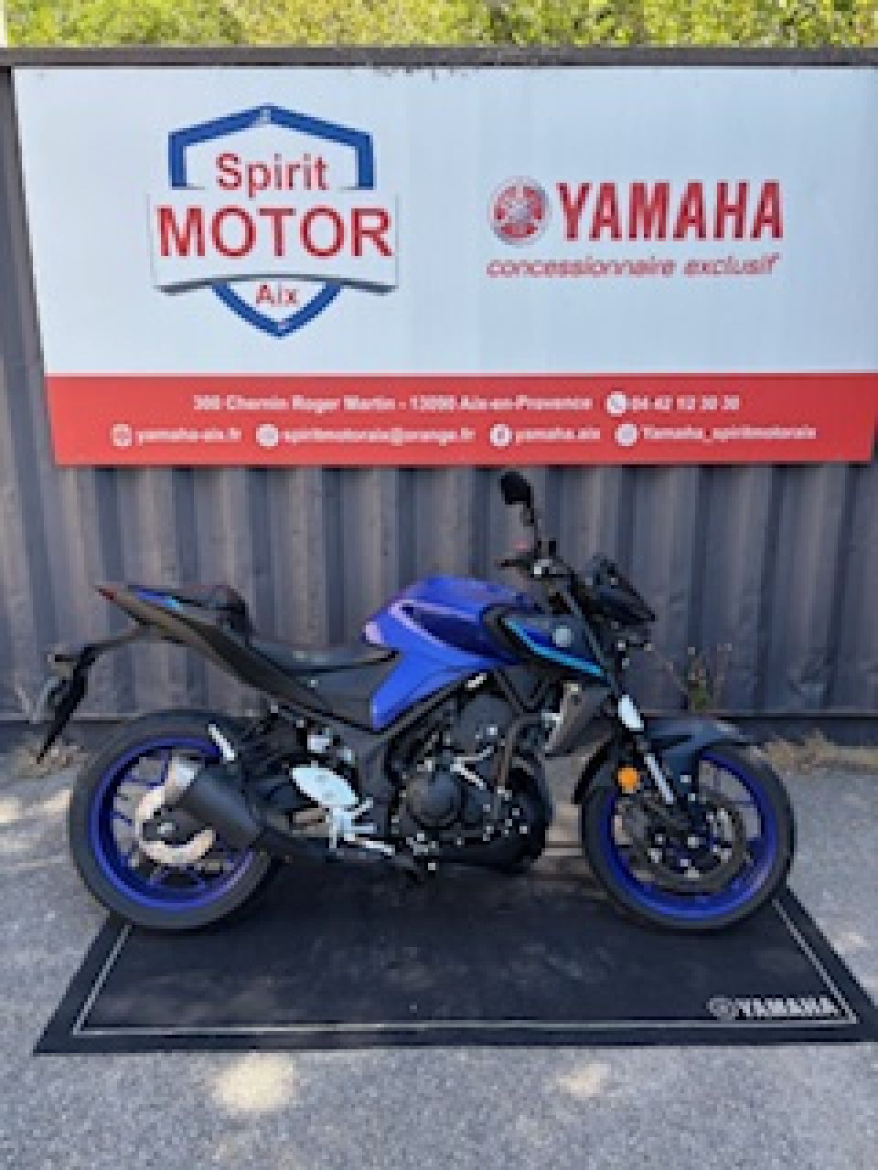 YAMAHA MT-03 4