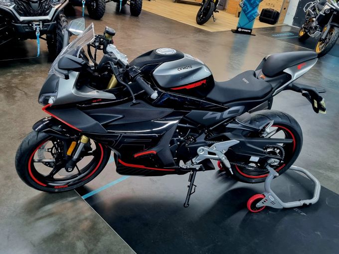CF MOTO 450 SR 4