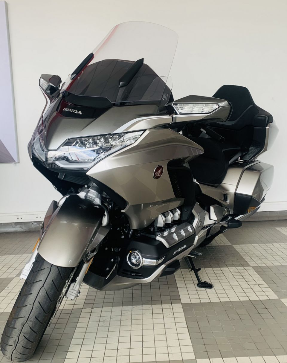 HONDA GL 1800 GOLDWING AIR BAG GPS 4