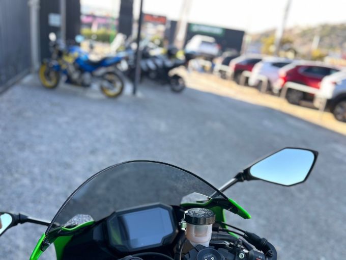KAWASAKI ZX-6R 636 4