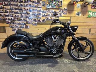 Victory Motorcycle HAMMER VEGAS 8 BALL - 2011