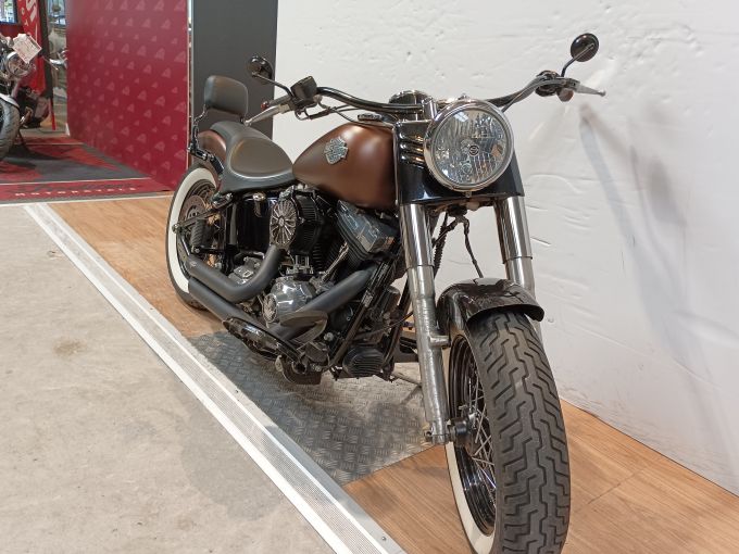 HARLEY-DAVIDSON SOFTAIL SLIM 4