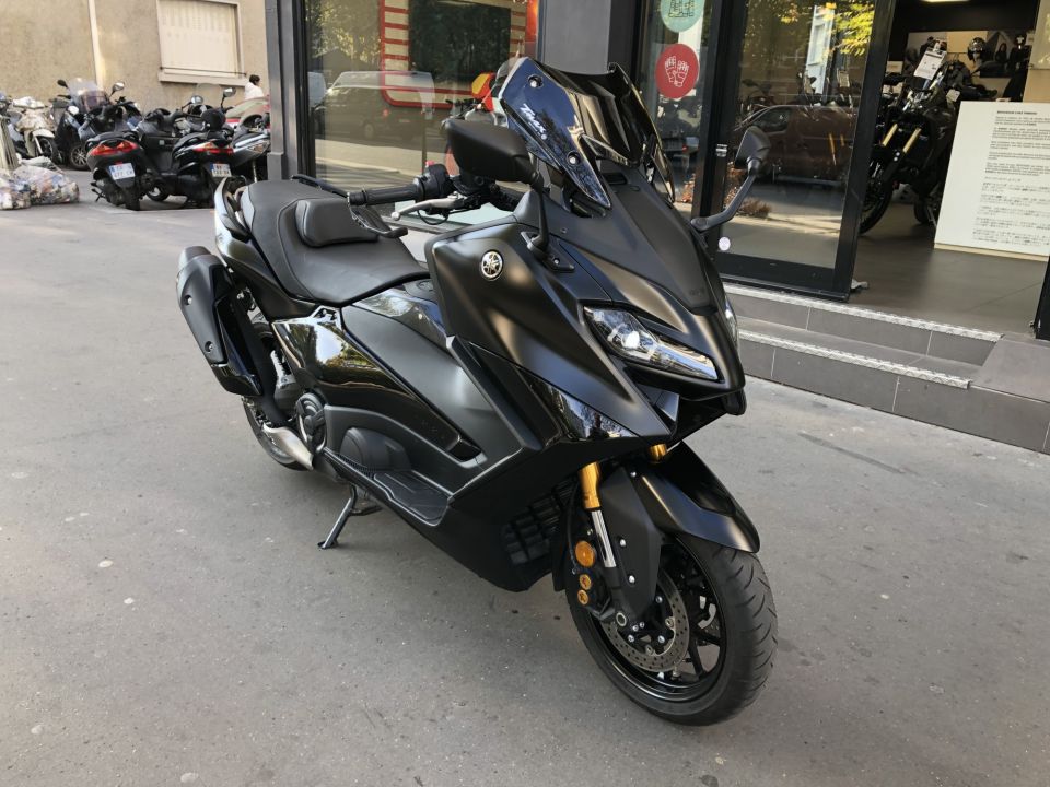 YAMAHA XP T-MAX 560 TECH MAX 4