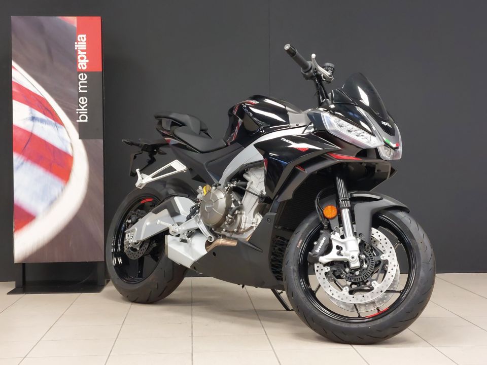 APRILIA TUONO 660 FACTORY 4