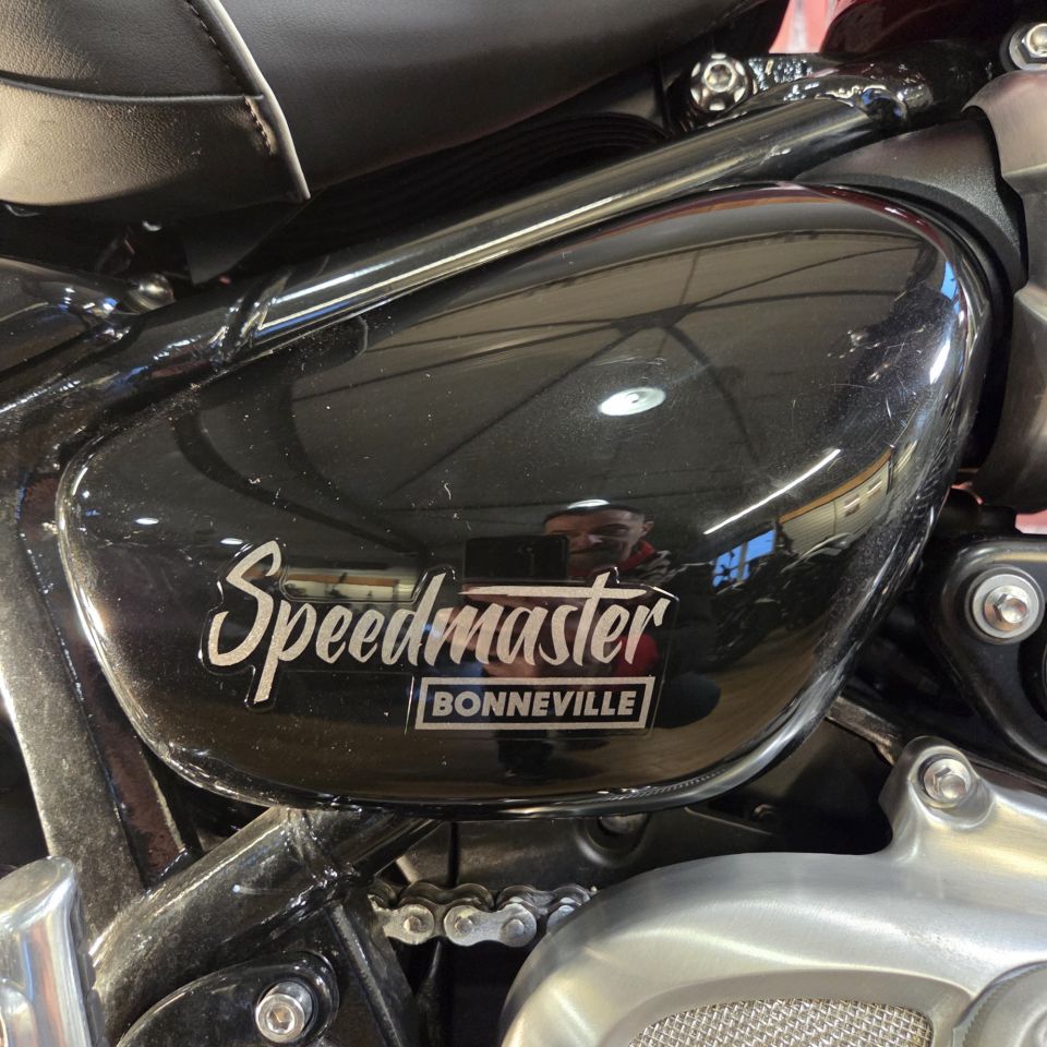 TRIUMPH BONNEVILLE SPEEDMASTER 1200 4