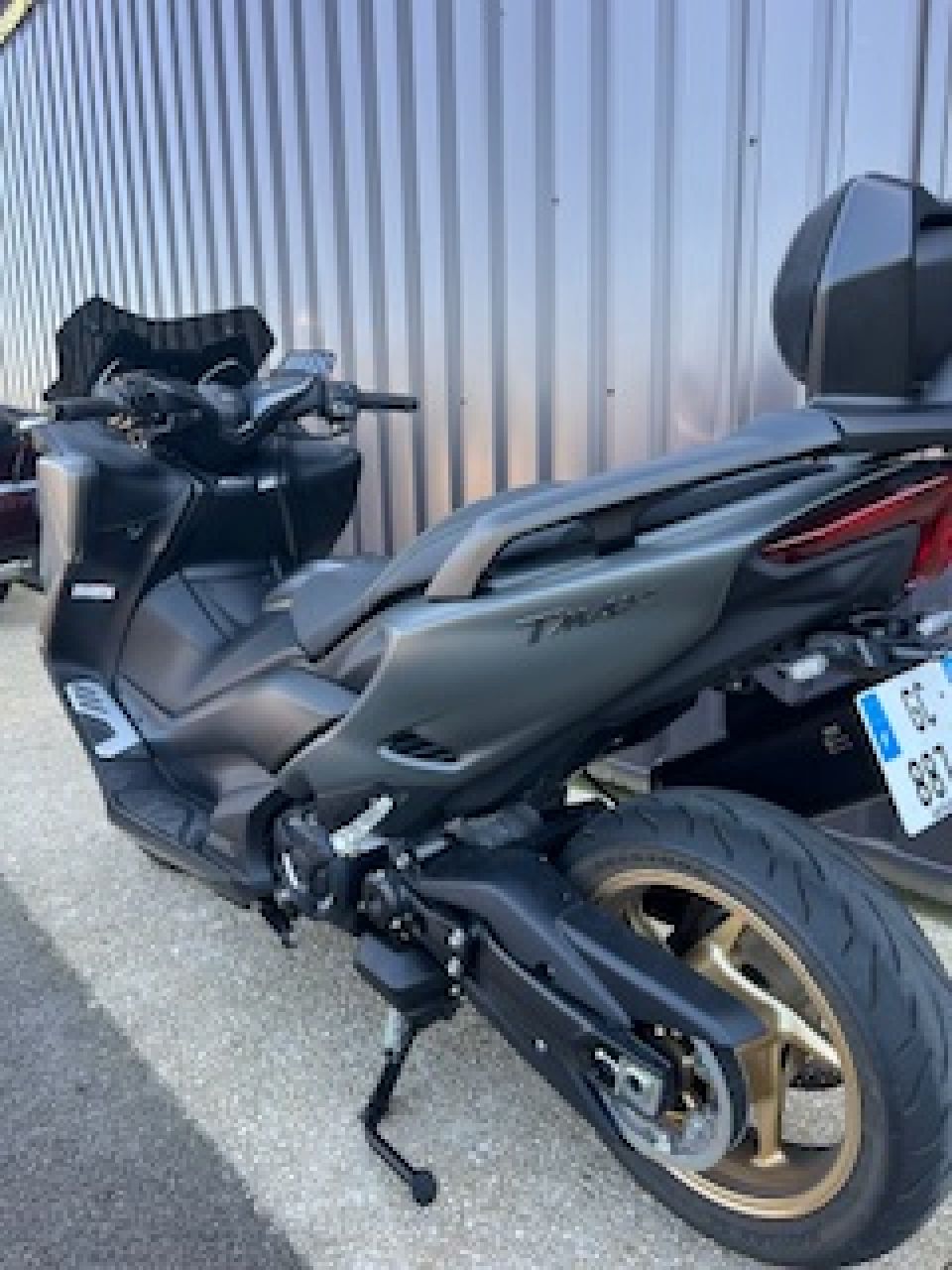 YAMAHA XP T-MAX 560 TECH MAX KAMO 4