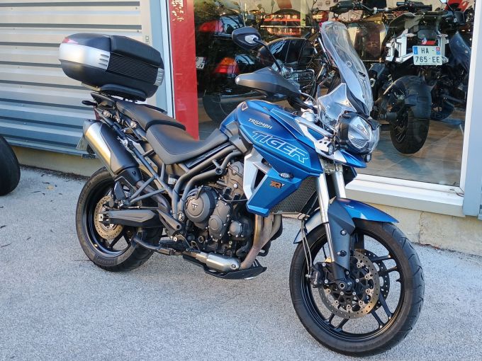 TRIUMPH TIGER 800 XRT 4