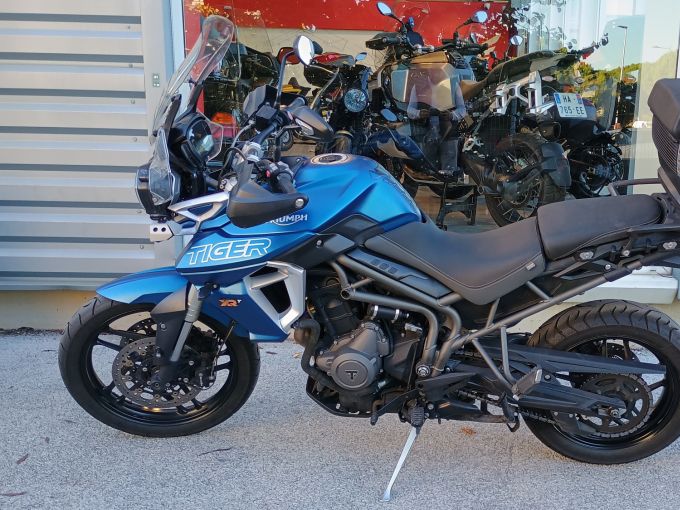TRIUMPH TIGER 800 XRT 4