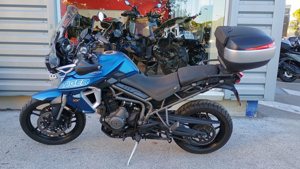 TRIUMPH TIGER 800 XRT 4