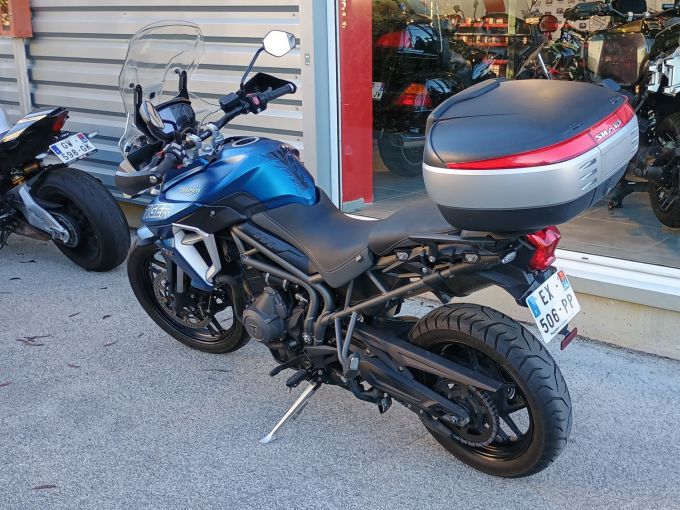 TRIUMPH TIGER 800 XRT 4