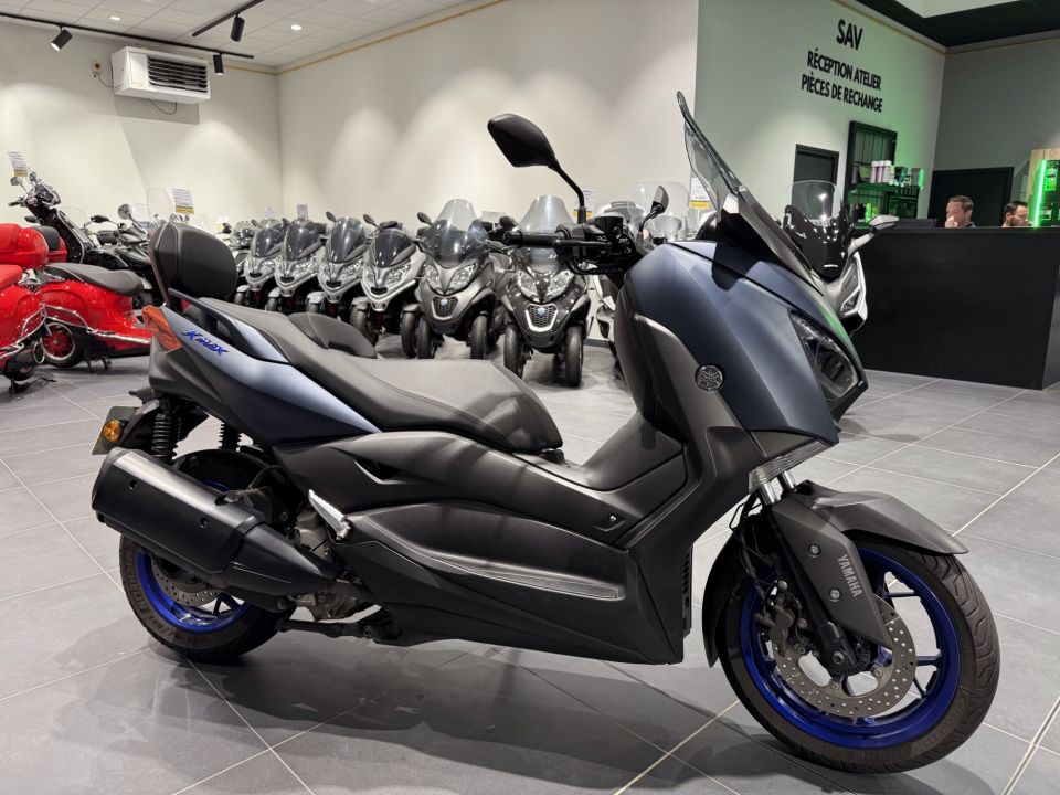 YAMAHA XMAX 300 4