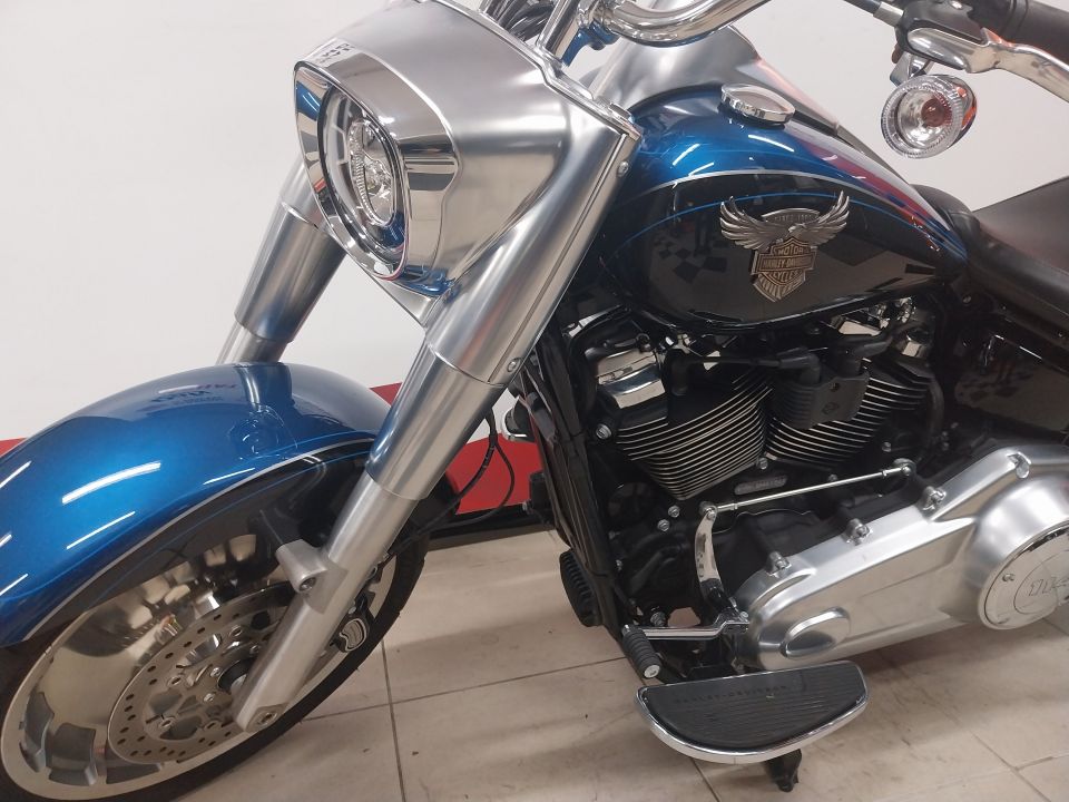 HARLEY-DAVIDSON FAT BOY   114 4