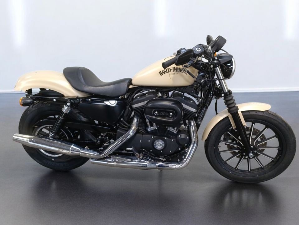 HARLEY-DAVIDSON SPORTSTER IRON 883 4
