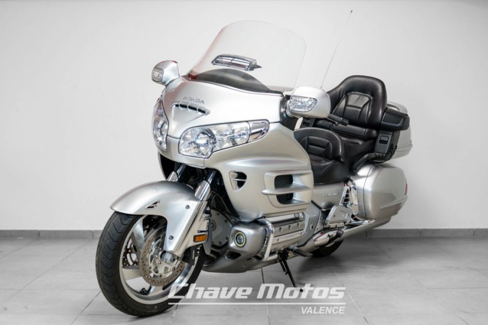 HONDA GL1800 GOLDWING 4