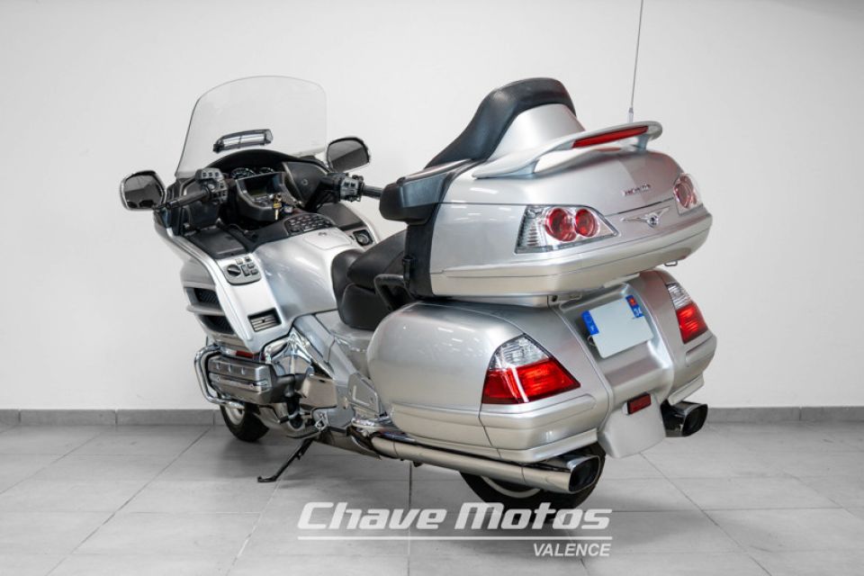 HONDA GL1800 GOLDWING 4