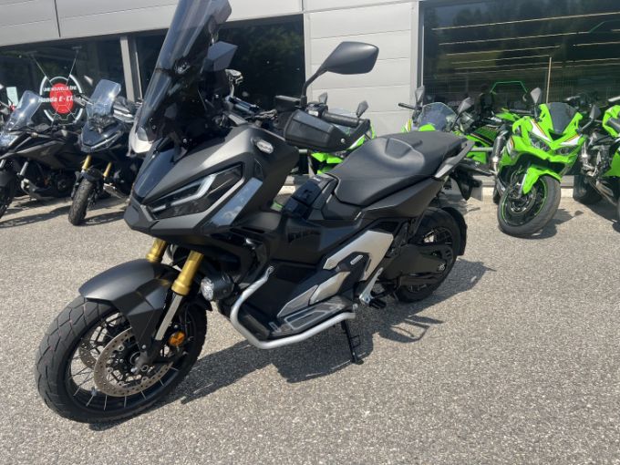 HONDA ADV750 4