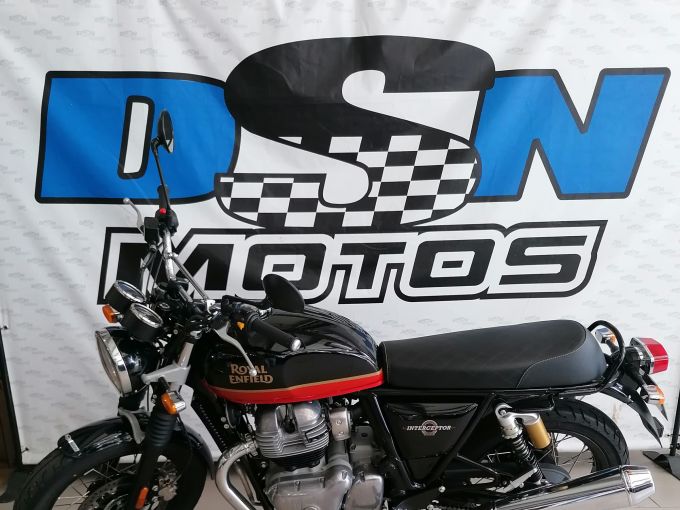 ROYAL ENFIELD INTERCEPTOR 4