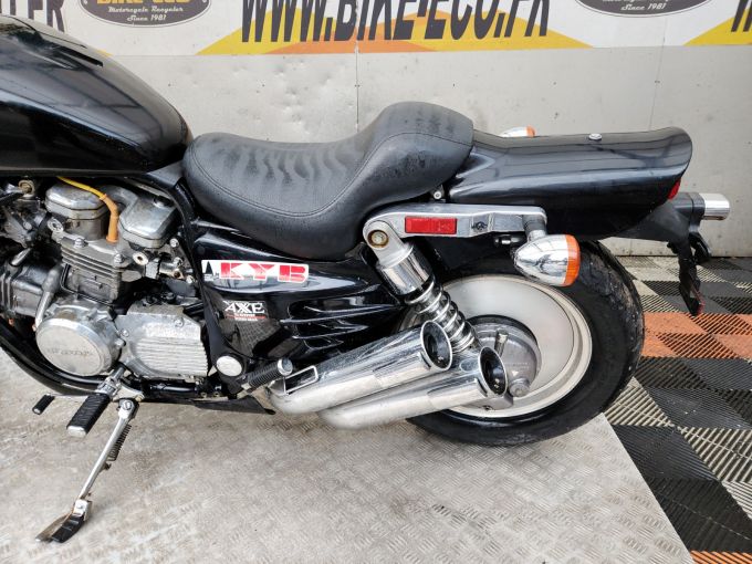 HONDA VF 750C MAGNA 4