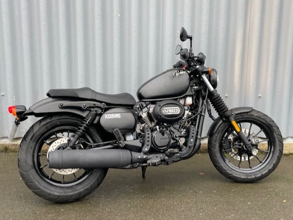 HYOSUNG GV 125 BOBBER 4