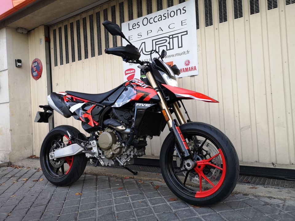 DUCATI HYPERMOTARD 4