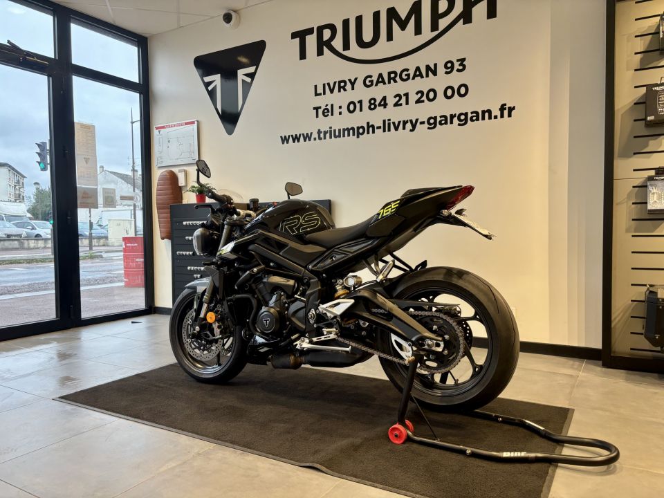 TRIUMPH STREET TRIPLE 765 RS 4