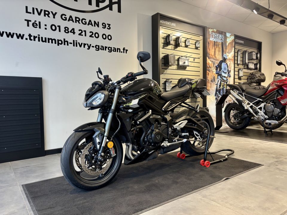TRIUMPH STREET TRIPLE 765 RS 4