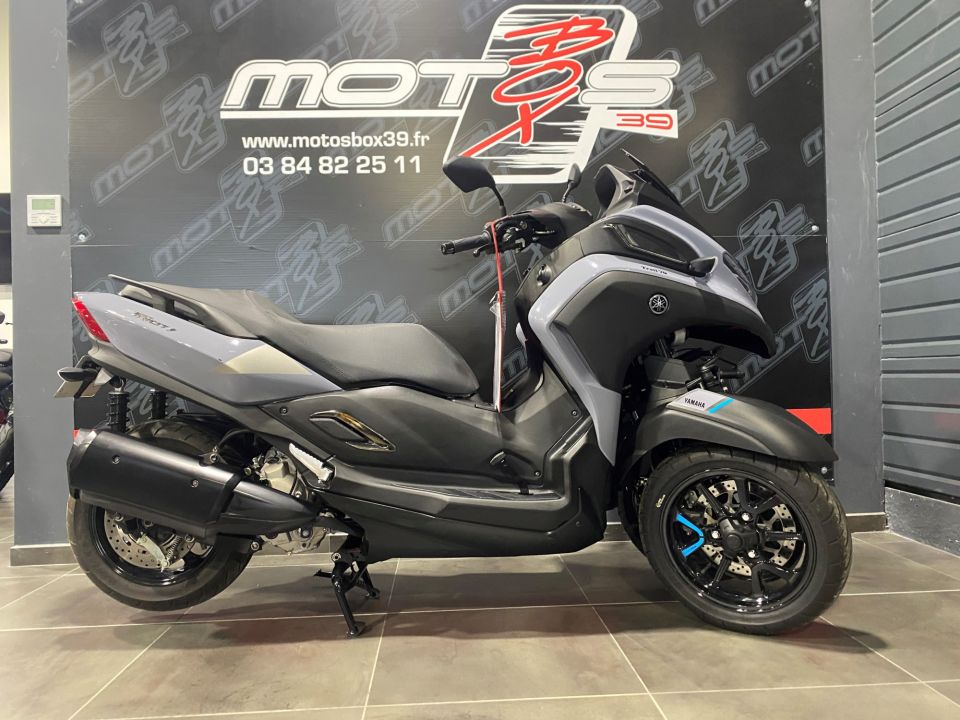 YAMAHA TRICITY 300 4