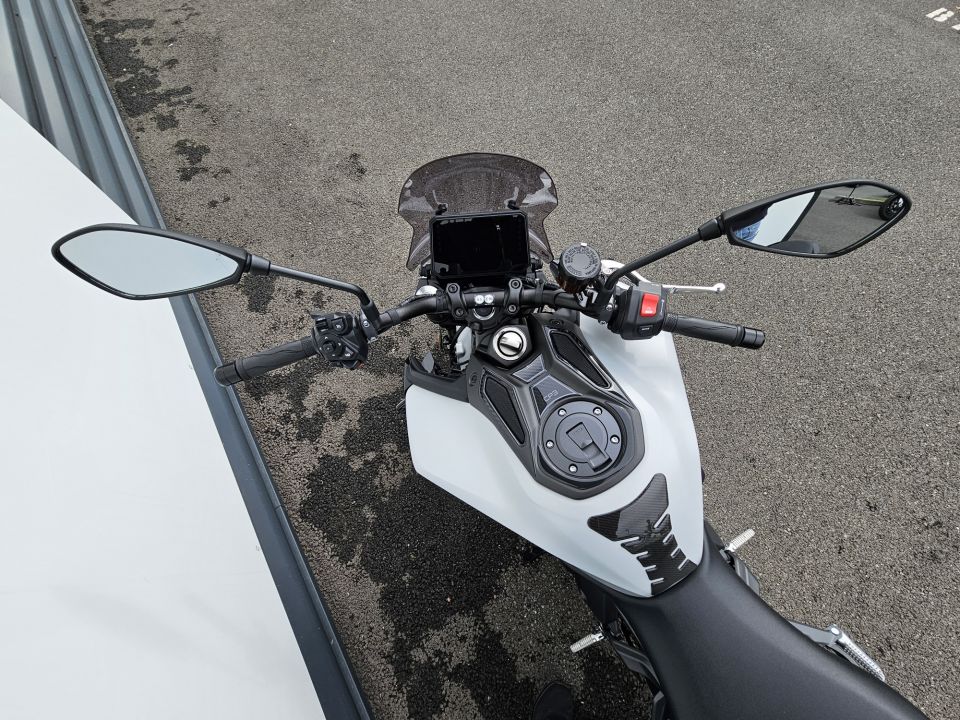 YAMAHA MT-09 Y-AMT 35 KW 4