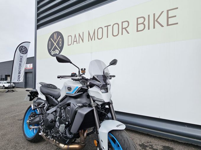 YAMAHA MT-09 Y-AMT 35 KW 4