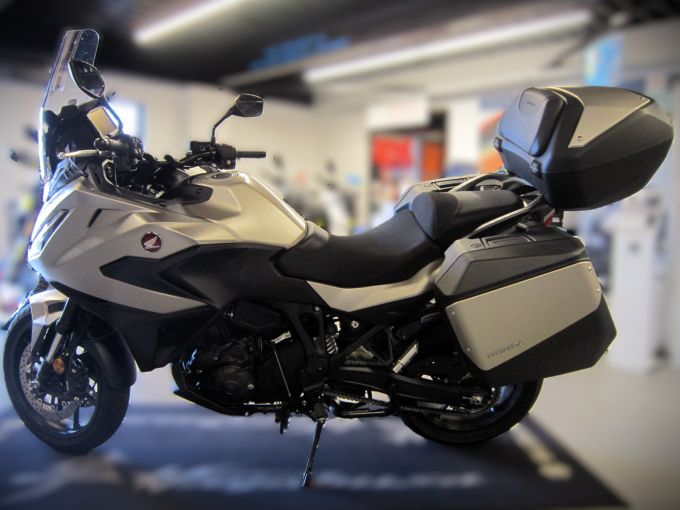 HONDA NT 1100 4