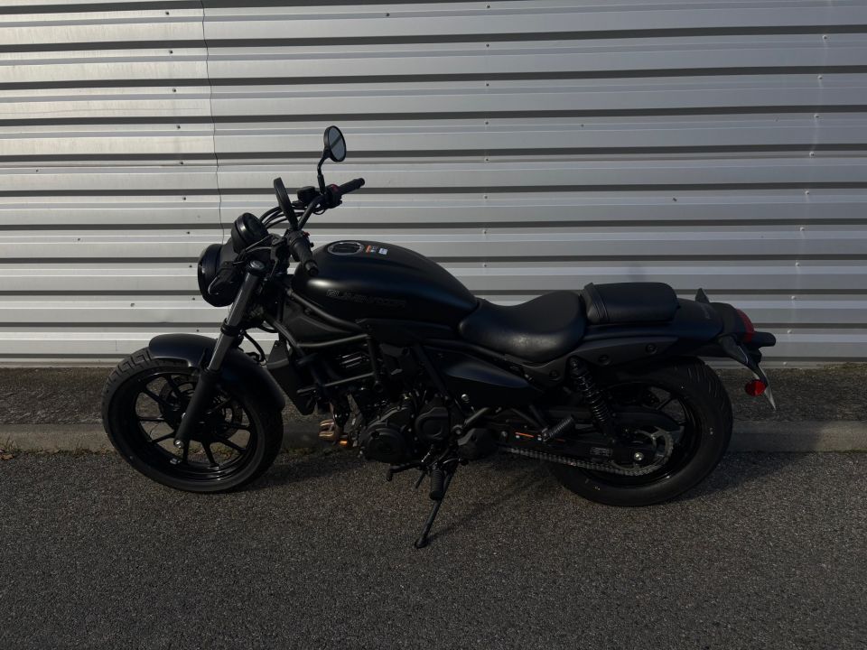 KAWASAKI Eliminator 500 4
