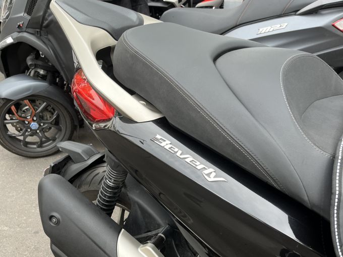 PIAGGIO BEVERLY 400 4