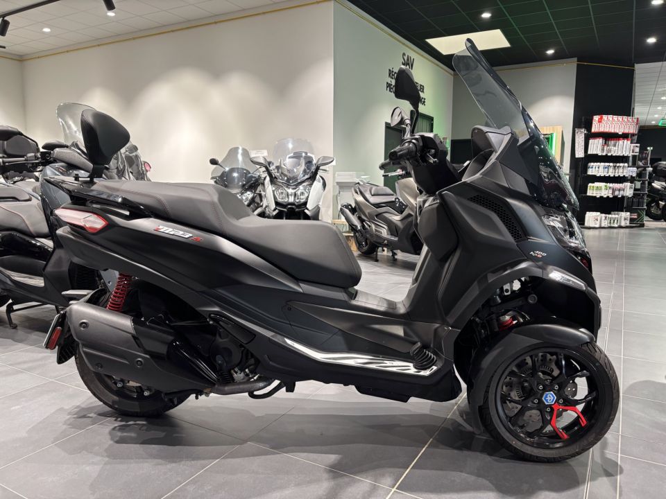 PIAGGIO MP3 400 HPE SPORT ABS ASR 4