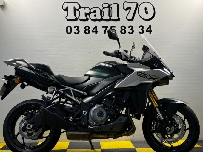 SUZUKI GSX-S 1000 GX 4