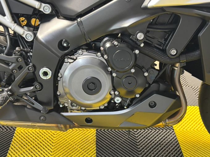 SUZUKI GSX-S 1000 GX 4