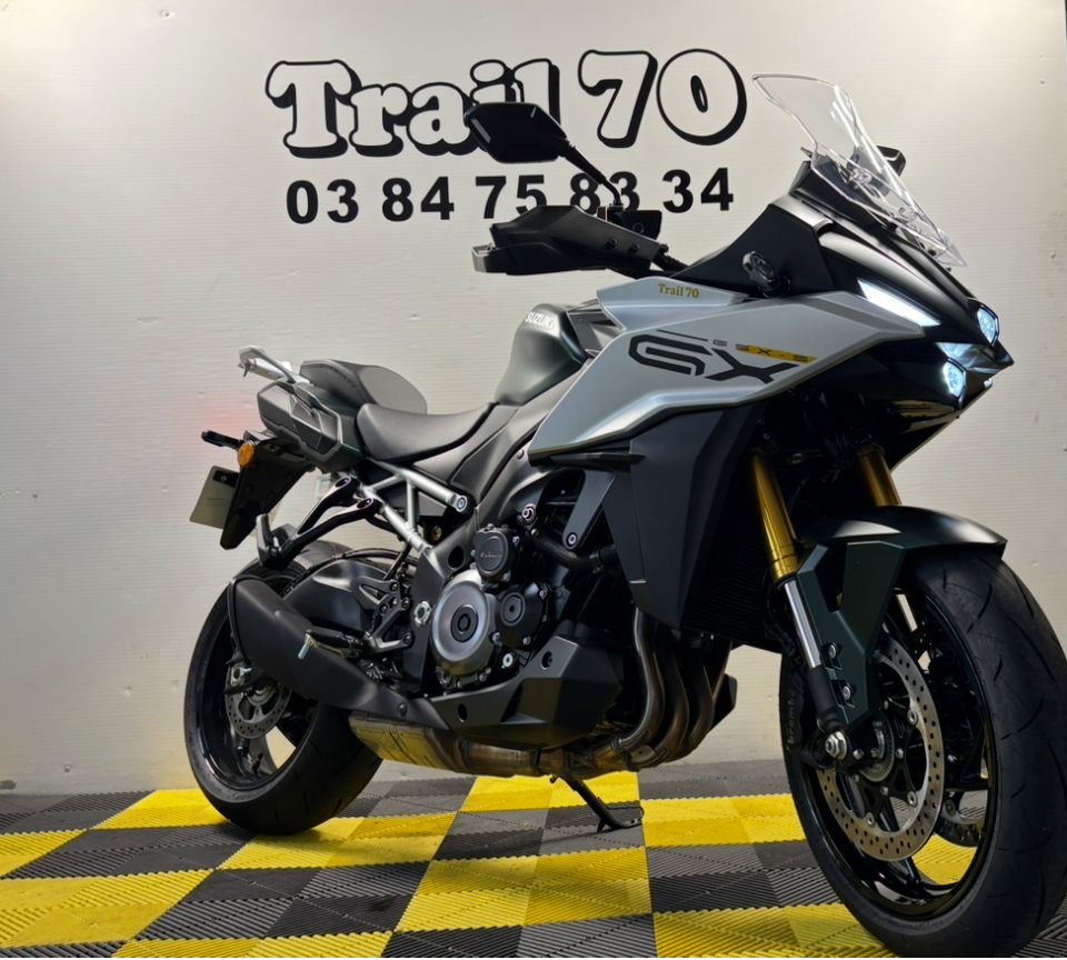 SUZUKI GSX-S 1000 GX 4