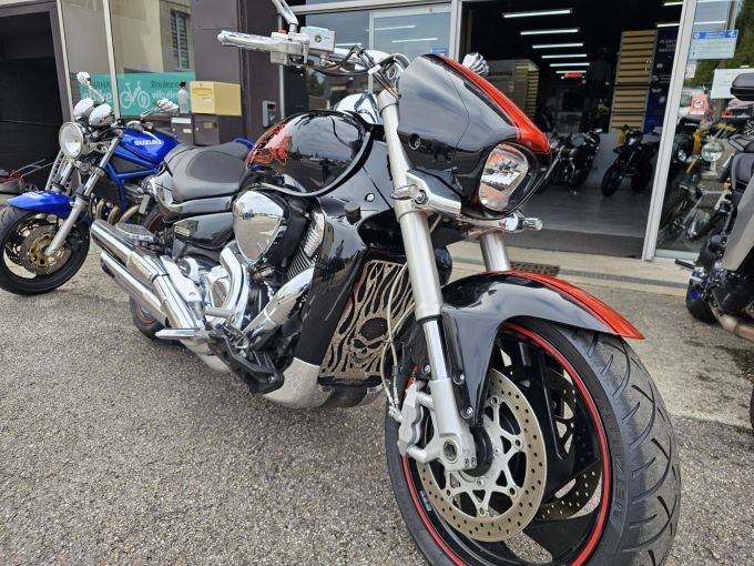 SUZUKI VZR 1800 INTRUDER 4