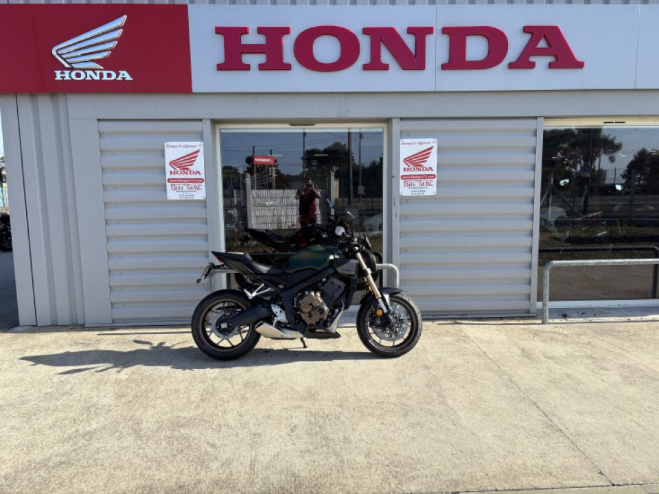 HONDA CB650R Neo Sports Café 4