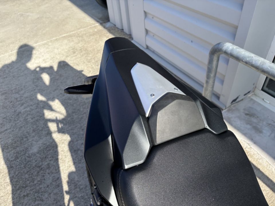 HONDA CB650R Neo Sports Café 4