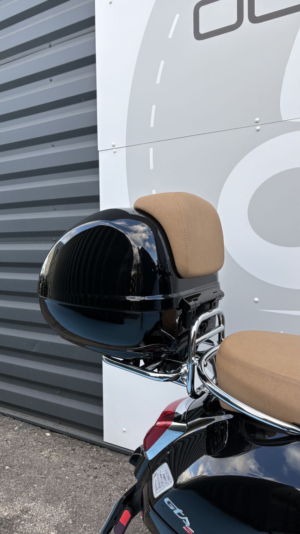 VESPA GTS 125IE SUPER 4