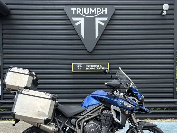 TRIUMPH TIGER 1200 EXPLORER XRX 4