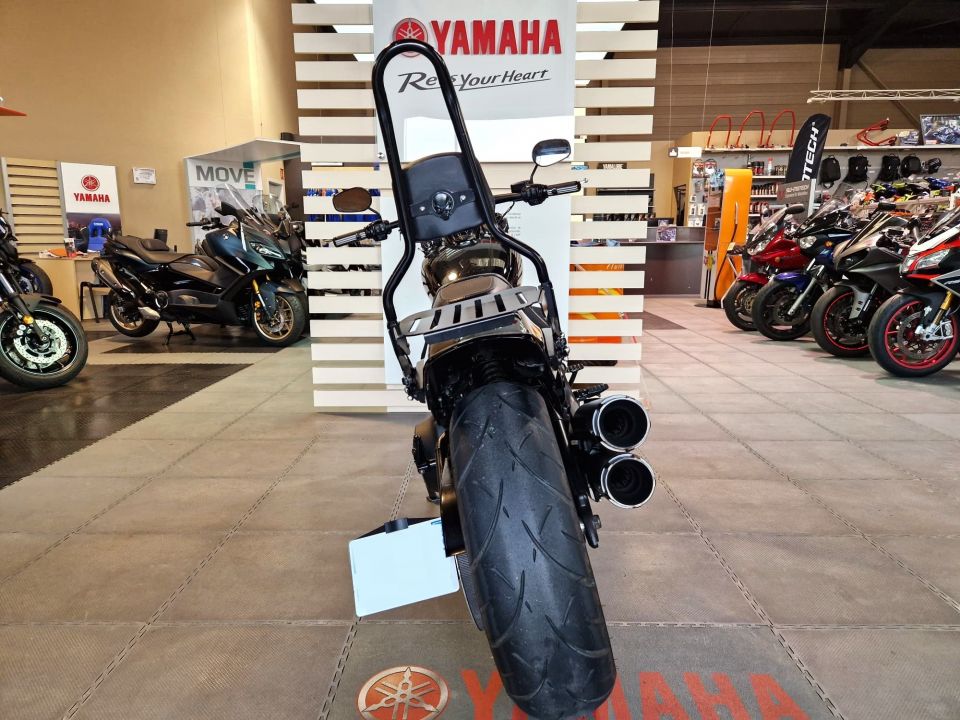 HARLEY-DAVIDSON SOFTAIL FAT BOB 1800 4