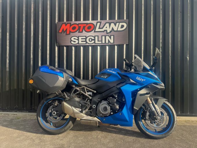 SUZUKI GSXS 1000 GT 4