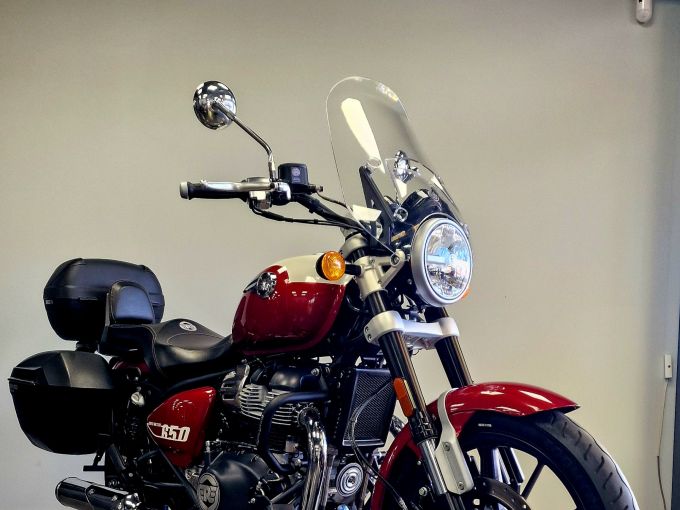 ROYAL ENFIELD SUPER METEOR 650 4