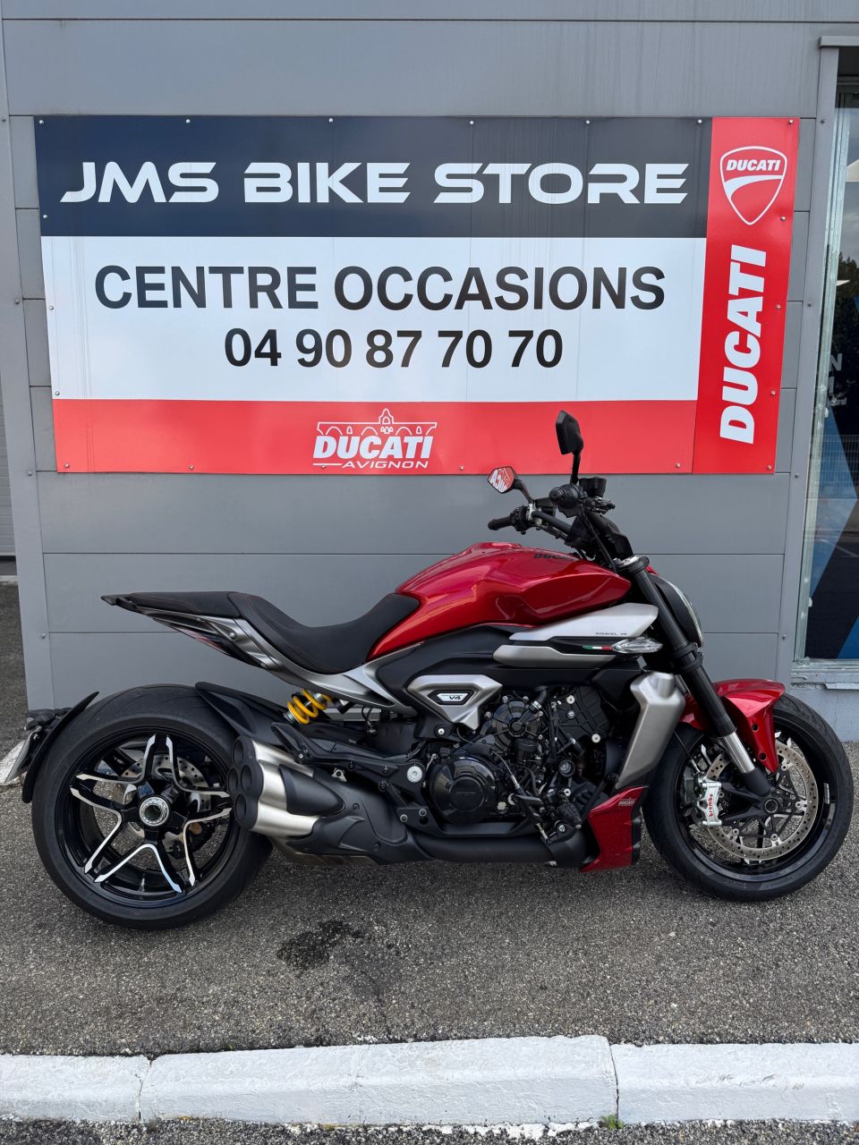 DUCATI X DIAVEL V4 4